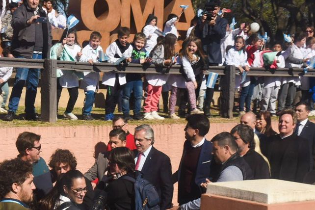 Fernández sobre la vuelta del servicio Rosario-Cañada de Gómez: El tren hace falta en la Argentina