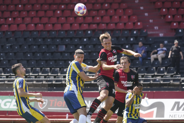 Newells y Central empataron el último partido en reserva.