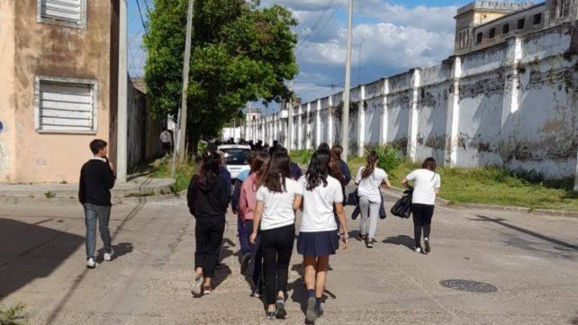 Directora de escuela relató intento de secuestro de alumnas