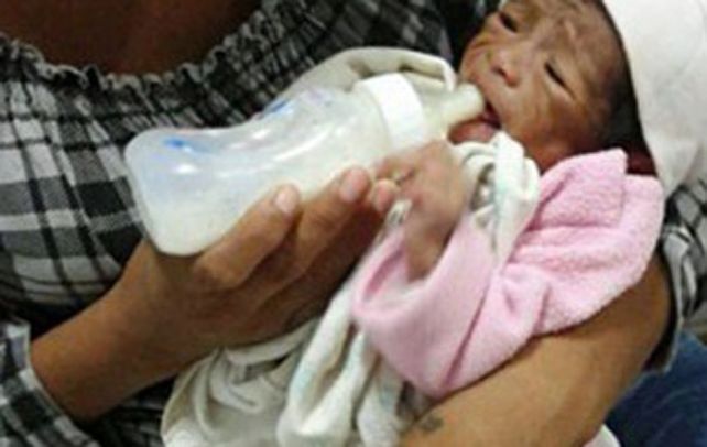 Penoso. La niña pertenece a un hogar humilde del paraje rural Techat 3.