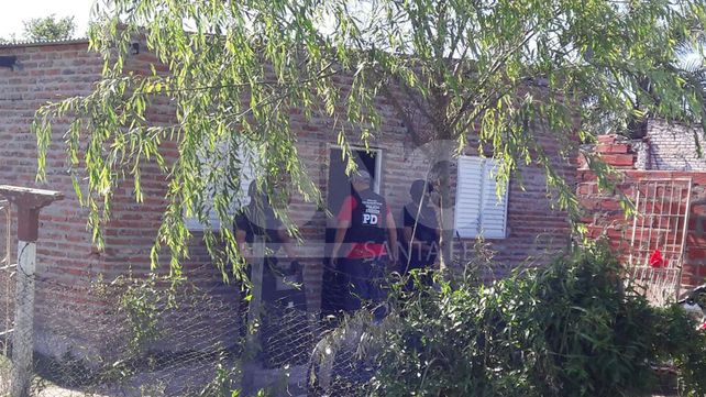 Santo Tomé: tres allanamientos con tres narcos presos por la venta barrial de drogas