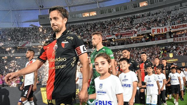 Colón felicitó a River en sus redes por el título y agradeció a su plantel y CT por el título.