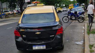 El Chevrolet Prisma taxi fue remitido al corralón municipal luego de que su conductor se negara a realizarse los controles de alcoholemia y narcolemia.