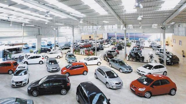 Los autos de menos de $ 2,2 millones dejarán de pagar impuestos internos