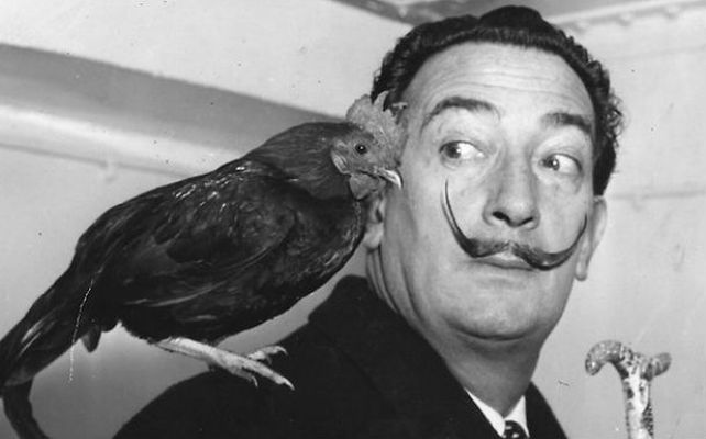 Genio y figura. El comportamiento extravagante que solía mostrar el gran pintor catalán Salvador Dalí estaba asociado a la esquizofrenia.