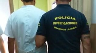 Acusan a un urólogo de abusar de un hombre y de un adolescente 