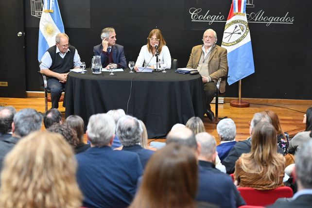 La corrupción pone en juego la democracia