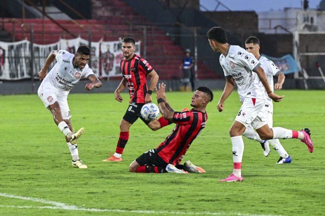 Patronato perdió de local ante San Martín.