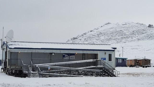 La estaci&oacute;n de servicio postal de Wales, a metros de donde ocurri&oacute; el ataque.