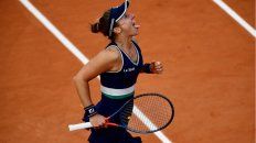 Nadia Podoroska tuvo en París el mejor torneo de su carrera y ya está entre las mejores 50 tenistas del mundo. Nadia Podoroska tuvo en París el mejor torneo de su carrera y ya está entre las mejores 50 tenistas del mundo.