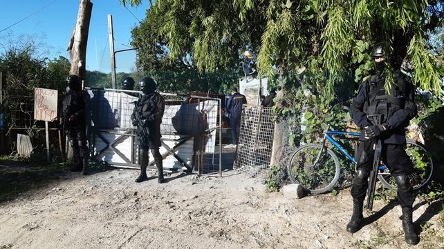 Hallaron drogas en allanamientos por el crimen del peruano Carlos Daniel Delio Morales﻿