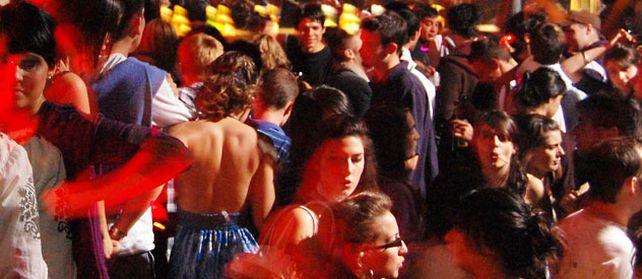 El Ejecutivo pretende reducir a dos los rubros a habilitar vinculados a la noche de Rosario: con o sin actvidad bailable.