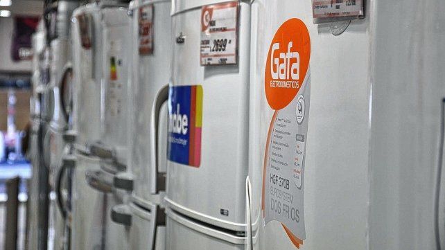 El Gobierno anunció que bajará aranceles a la importación de electrodomésticos
