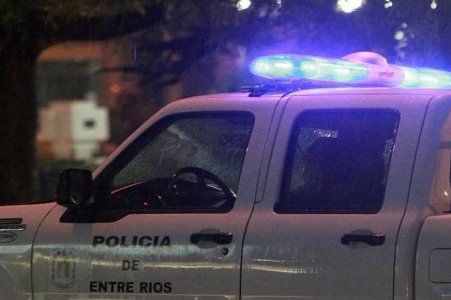 Un hombre persiguió a dos asaltantes que le habían robado a una mujer