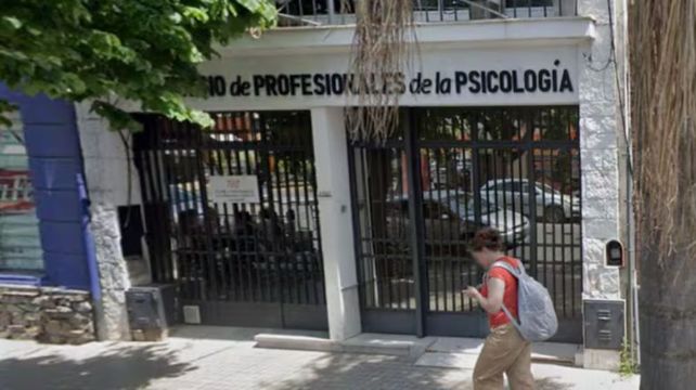 La denuncia a la psicóloga falsa fue realizada por el Colegio de Psicólogos de Santa Fe
