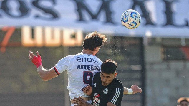 Deportivo Riestra recibió a su vecino: San Lorenzo.