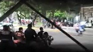 La zona de avenida Galicia y Güemes, en el norte de la ciudad, se convirtió en un verdadero descontrol según argumentan los vecinos&nbsp;