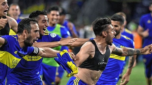 Boca venció desde los 12. Salvio entró para patear.