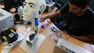 Científicos desarrollan robots con corazón que identifican emociones