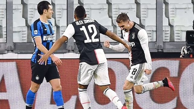 Inter y Juventus jugarán este martes la primera semifinal de la Copa Italia. 