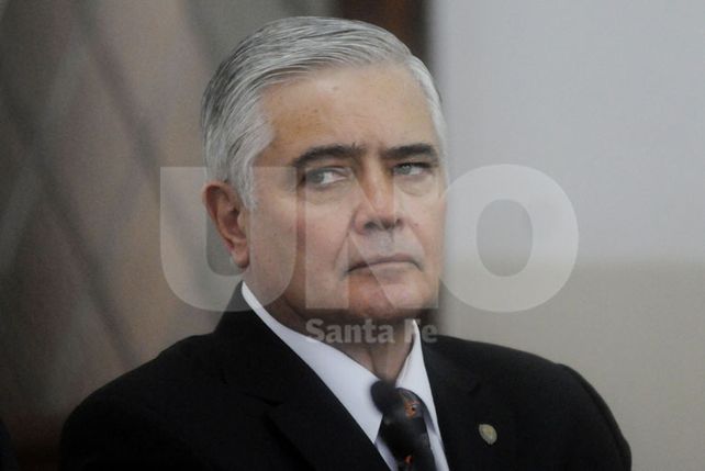 Vamos a militarizar a la policía, lo que es darle verticalidad y disciplina