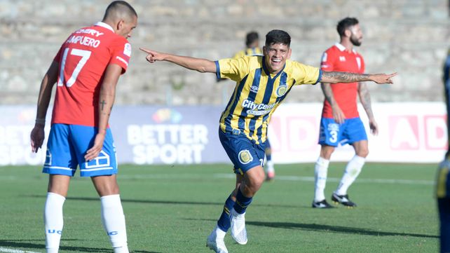 Fabricio Oviedo fue titular en los dos primeros partidos de Central, por eso es una carta posible.