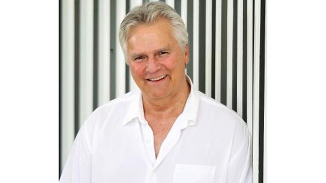 El protagonista de MacGyver, irreconocible