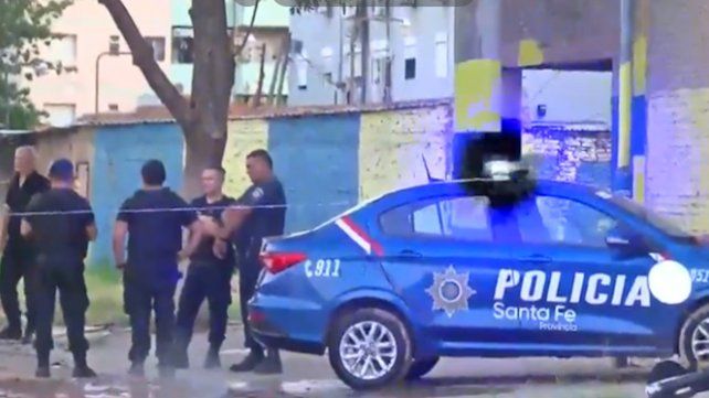 Una mujer de 60 años fue asesinada en zona sur cuando tomaba mate en la vereda