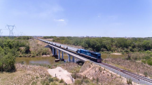 Se superó por segundo año consecutivo los 8 millones de toneladas de carga transportada.