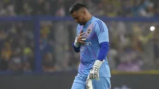 Boca está a punto de cerrar un nuevo arquero mientras Chiquito Romero fue operado
