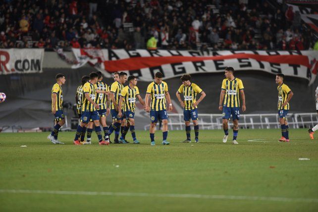 Central derrotó a River en el Monumental