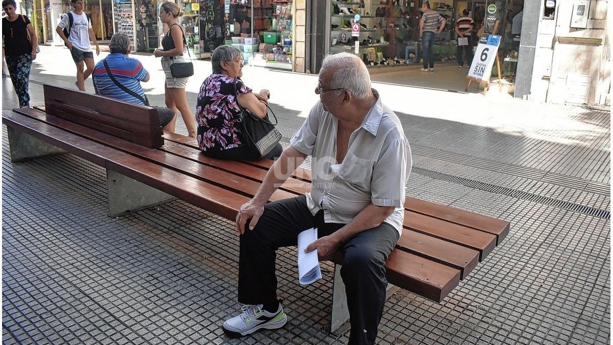 Jubilados de Santa Fe: desde octubre dejó de aplicarse el aporte solidario y cobrarán más de bolsillo
