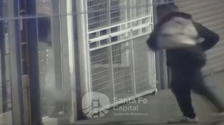 Detuvieron al rompevidrieras en pleno centro: lo identificaron por las cámaras