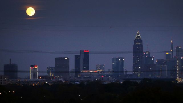 Así se ve la Superluna por el mundo