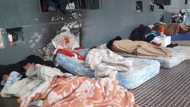Paraná refuerza la asistencia social frente a la ola polar