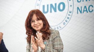 Cristina cargó contra Milei en su conferencia en la Universidad Nacional del Oeste.&nbsp;