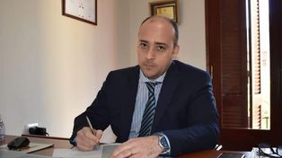 Proponen que se les pague un bono por conectividad a docentes