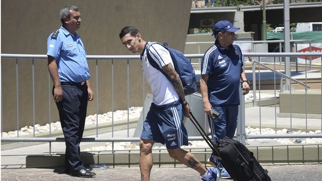 Argentina recibe a Colombia con la urgencia de ganar