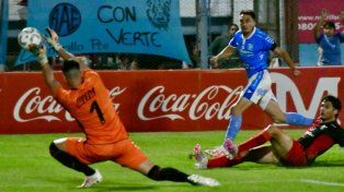 Colón ya conoce a su árbitro para visitar a Estudiantes en Río Cuarto