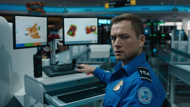 Taron Egerton protagoniza Equipaje en mano