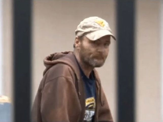Detienen a un hombre por violar a su perra