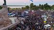 Jóvenes y viejos, estudiantes y trabajadores: la multitudinaria marcha universitaria en Rosario fue trasversal