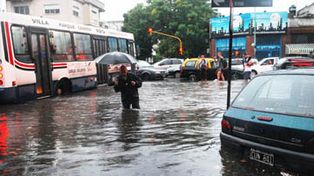 Buenos Aires colaps&oacute; dos veces en una semana por fuertes tormentas