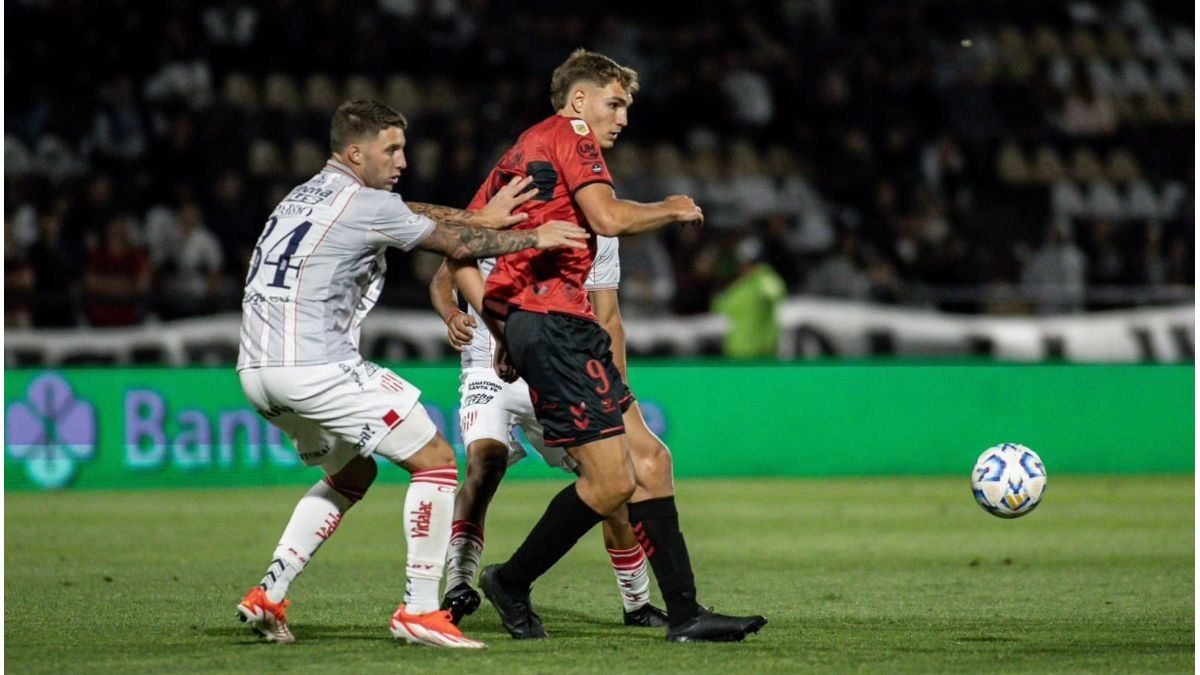 Platense derrotó a Unión y sueña con jugar la Copa Sudamericana