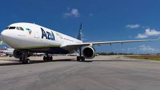 Azul mantendrá su vuelo desde Rosario al nordeste de Brasil