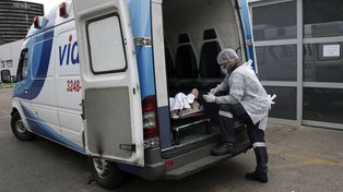 En Argentina hubo 15.920 nuevos casos y 540 fallecimientos en la última jornada