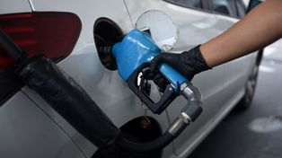 El consumo de naftas bajó más del 10% en noviembre: qué pasó en Santa Fe