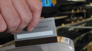 Gracias a una demanda colectiva, se dictamino que Visa y Mastercard deberán reembolsar a sus clientes