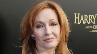 La autora de Harry Potter denunció que activistas filtraron la dirección de su casa