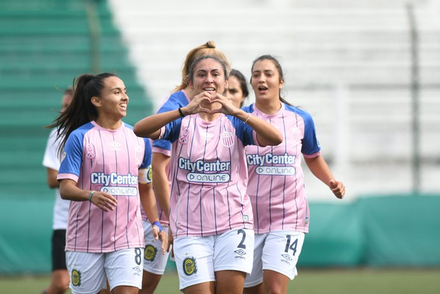 Malen Fontao le dio el triunfo a las chicas de Central ante Excursionistas